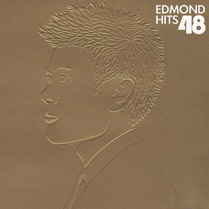 男人吃奶摸下面
